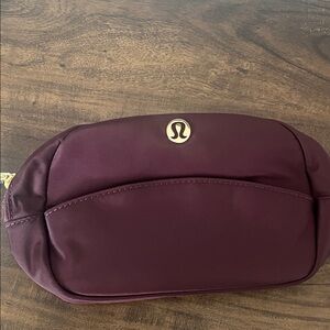 NWT Lululemon city essentials mini pack in deep plum